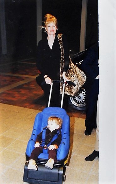 Melanie Griffith and her son Spain Barcelona 1997 photo foto