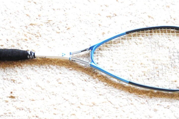 Fischer Attack control titanium graphite squash racket