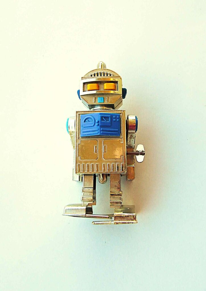 RUSSIAN USSR Soviet Robot Toy Wind Up vintage