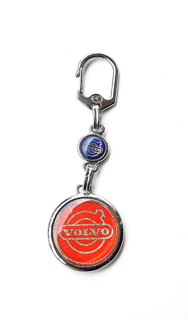 Volvo car retro vintage keychain