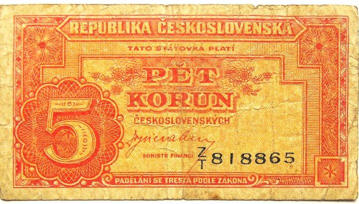 5 Pet Korun Ceskoslovenskych 1945 banknote paper money